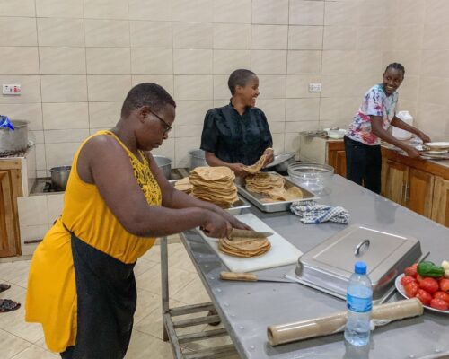 MGRC interns learning how to prepare and cook meals for the future ecolodge.